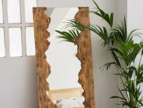 Espejo de madera natural Saljen